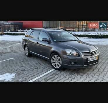 Сірий Тойота Авенсіс, об'ємом двигуна 2 л та пробігом 240 тис. км за 7200 $, фото 16 на Automoto.ua