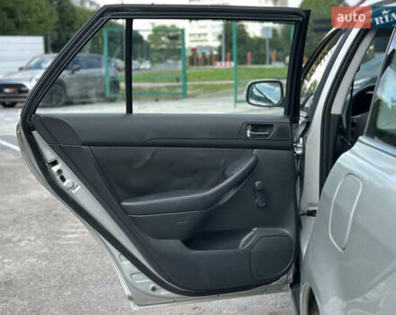 Сірий Тойота Авенсіс, об'ємом двигуна 2 л та пробігом 290 тис. км за 6500 $, фото 47 на Automoto.ua