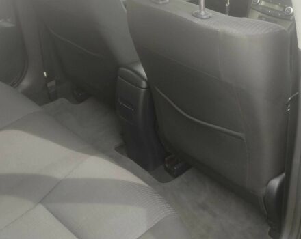 Сірий Тойота Авенсіс, об'ємом двигуна 2 л та пробігом 248 тис. км за 7200 $, фото 11 на Automoto.ua