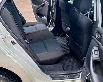 Серый Тойота Авенсис, объемом двигателя 2.2 л и пробегом 270 тыс. км за 6499 $, фото 6 на Automoto.ua