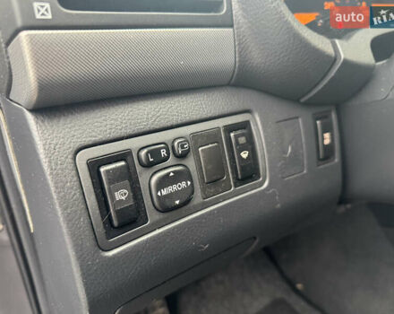 Серый Тойота Авенсис, объемом двигателя 2 л и пробегом 206 тыс. км за 7500 $, фото 10 на Automoto.ua