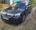 Сірий Тойота Авенсіс, об'ємом двигуна 2 л та пробігом 261 тис. км за 7400 $, фото 1 на Automoto.ua