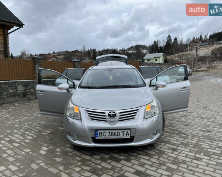 Сірий Тойота Авенсіс, об'ємом двигуна 2 л та пробігом 281 тис. км за 8300 $, фото 6 на Automoto.ua