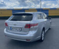 Серый Тойота Авенсис, объемом двигателя 2 л и пробегом 230 тыс. км за 7800 $, фото 6 на Automoto.ua