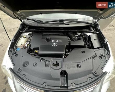 Серый Тойота Авенсис, объемом двигателя 2 л и пробегом 243 тыс. км за 7999 $, фото 34 на Automoto.ua