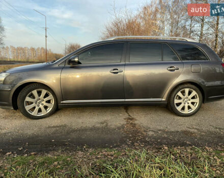 Серый Тойота Авенсис, объемом двигателя 2.2 л и пробегом 293 тыс. км за 7399 $, фото 4 на Automoto.ua