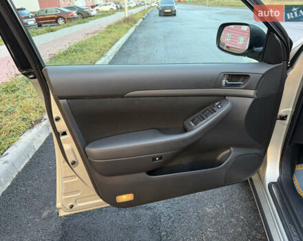 Серый Тойота Авенсис, объемом двигателя 1.79 л и пробегом 224 тыс. км за 8199 $, фото 50 на Automoto.ua