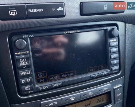 Серый Тойота Авенсис, объемом двигателя 2.2 л и пробегом 256 тыс. км за 5950 $, фото 13 на Automoto.ua