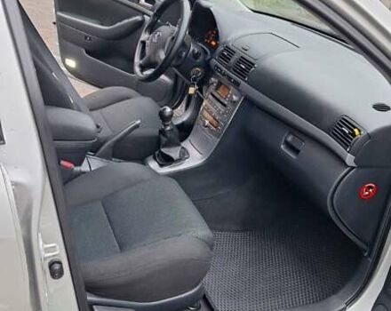 Сірий Тойота Авенсіс, об'ємом двигуна 2.2 л та пробігом 270 тис. км за 6499 $, фото 24 на Automoto.ua