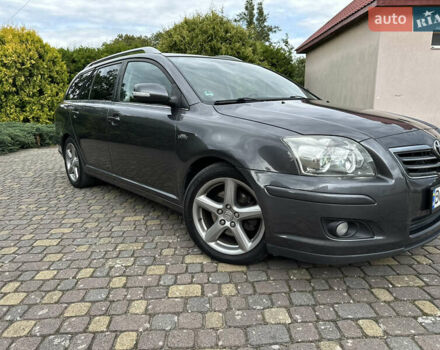 Серый Тойота Авенсис, объемом двигателя 2.2 л и пробегом 228 тыс. км за 7000 $, фото 5 на Automoto.ua