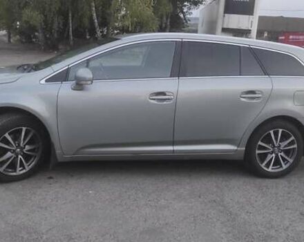 Сірий Тойота Авенсіс, об'ємом двигуна 1.8 л та пробігом 200 тис. км за 9200 $, фото 6 на Automoto.ua