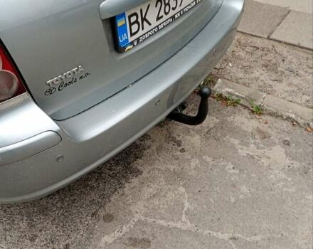 Серый Тойота Авенсис, объемом двигателя 2 л и пробегом 282 тыс. км за 7300 $, фото 3 на Automoto.ua