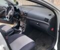 Серый Тойота Авенсис, объемом двигателя 2.2 л и пробегом 198 тыс. км за 2696 $, фото 16 на Automoto.ua