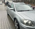 Серый Тойота Авенсис, объемом двигателя 2 л и пробегом 302 тыс. км за 5200 $, фото 1 на Automoto.ua