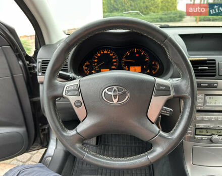 Серый Тойота Авенсис, объемом двигателя 2.2 л и пробегом 228 тыс. км за 7000 $, фото 36 на Automoto.ua