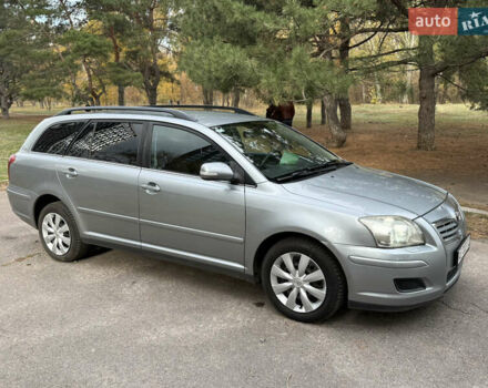 Серый Тойота Авенсис, объемом двигателя 1.8 л и пробегом 232 тыс. км за 6200 $, фото 1 на Automoto.ua