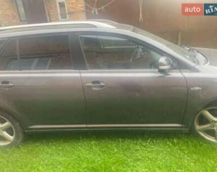 Серый Тойота Авенсис, объемом двигателя 2.2 л и пробегом 244 тыс. км за 7489 $, фото 5 на Automoto.ua
