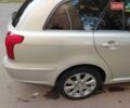 Серый Тойота Авенсис, объемом двигателя 2.01 л и пробегом 310 тыс. км за 7800 $, фото 11 на Automoto.ua