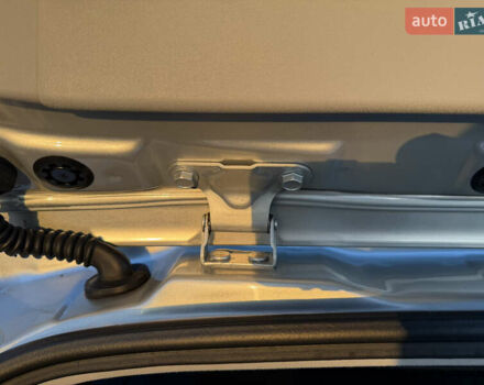 Серый Тойота Авенсис, объемом двигателя 1.79 л и пробегом 224 тыс. км за 8199 $, фото 37 на Automoto.ua