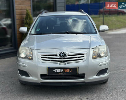 Сірий Тойота Авенсіс, об'ємом двигуна 2 л та пробігом 290 тис. км за 6500 $, фото 5 на Automoto.ua