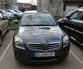 Серый Тойота Авенсис, объемом двигателя 2 л и пробегом 262 тыс. км за 7100 $, фото 1 на Automoto.ua