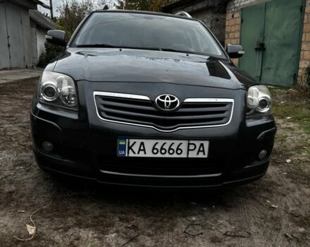 Серый Тойота Авенсис, объемом двигателя 2 л и пробегом 375 тыс. км за 4500 $, фото 1 на Automoto.ua