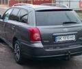 Серый Тойота Авенсис, объемом двигателя 2.2 л и пробегом 285 тыс. км за 5350 $, фото 10 на Automoto.ua