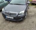 Серый Тойота Авенсис, объемом двигателя 2.2 л и пробегом 275 тыс. км за 4500 $, фото 1 на Automoto.ua
