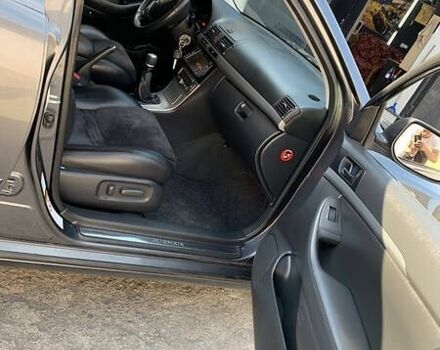 Серый Тойота Авенсис, объемом двигателя 2.2 л и пробегом 275 тыс. км за 4800 $, фото 1 на Automoto.ua