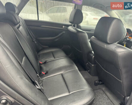 Серый Тойота Авенсис, объемом двигателя 2 л и пробегом 206 тыс. км за 7500 $, фото 24 на Automoto.ua