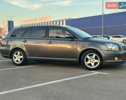 Серый Тойота Авенсис, объемом двигателя 1.8 л и пробегом 232 тыс. км за 7350 $, фото 8 на Automoto.ua