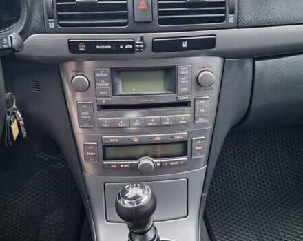 Сірий Тойота Авенсіс, об'ємом двигуна 2.2 л та пробігом 270 тис. км за 6499 $, фото 16 на Automoto.ua