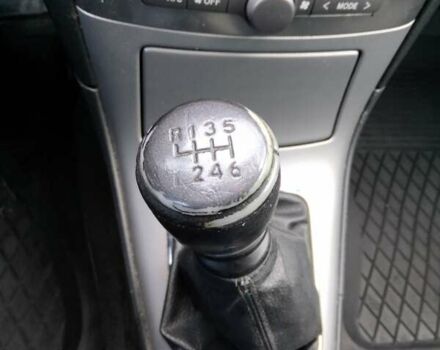 Серый Тойота Авенсис, объемом двигателя 2 л и пробегом 261 тыс. км за 7100 $, фото 21 на Automoto.ua