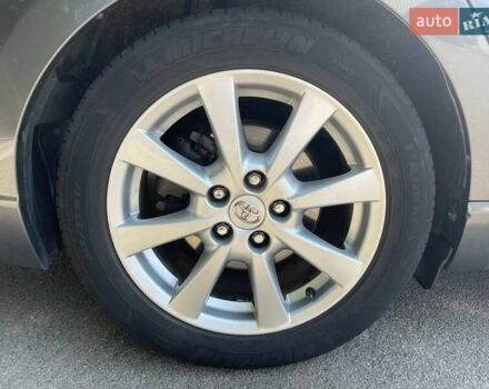Серый Тойота Авенсис, объемом двигателя 2.23 л и пробегом 295 тыс. км за 8195 $, фото 52 на Automoto.ua