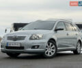 Сірий Тойота Авенсіс, об'ємом двигуна 1.8 л та пробігом 163 тис. км за 8999 $, фото 1 на Automoto.ua
