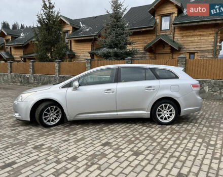 Сірий Тойота Авенсіс, об'ємом двигуна 2 л та пробігом 281 тис. км за 8300 $, фото 19 на Automoto.ua
