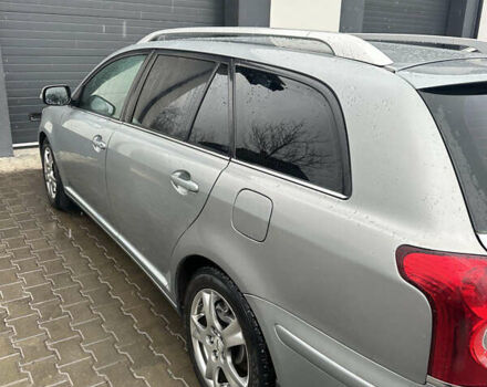 Серый Тойота Авенсис, объемом двигателя 2 л и пробегом 302 тыс. км за 5200 $, фото 6 на Automoto.ua