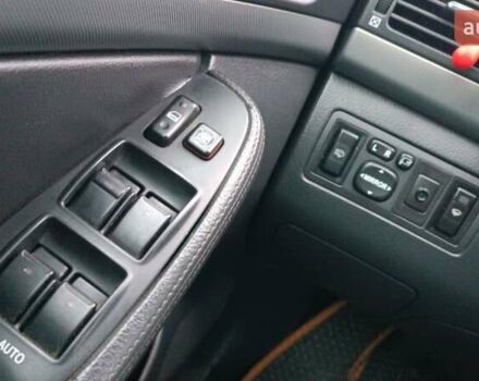 Серый Тойота Авенсис, объемом двигателя 2.2 л и пробегом 285 тыс. км за 5350 $, фото 50 на Automoto.ua