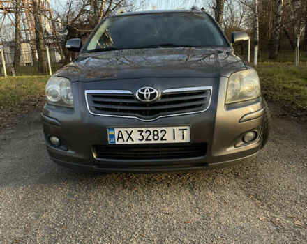 Серый Тойота Авенсис, объемом двигателя 2.2 л и пробегом 293 тыс. км за 7399 $, фото 1 на Automoto.ua