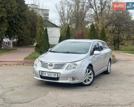 Серый Тойота Авенсис, объемом двигателя 2 л и пробегом 243 тыс. км за 7999 $, фото 7 на Automoto.ua