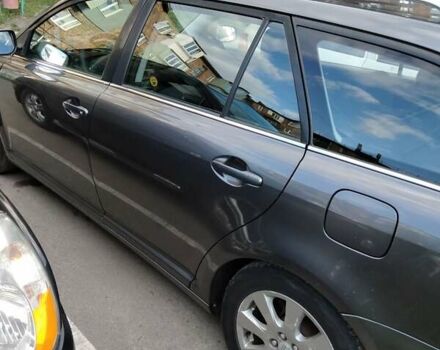Серый Тойота Авенсис, объемом двигателя 2 л и пробегом 261 тыс. км за 7100 $, фото 7 на Automoto.ua