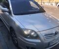 Серый Тойота Авенсис, объемом двигателя 2 л и пробегом 340 тыс. км за 7200 $, фото 2 на Automoto.ua