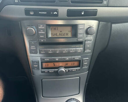 Серый Тойота Авенсис, объемом двигателя 1.8 л и пробегом 232 тыс. км за 7350 $, фото 20 на Automoto.ua