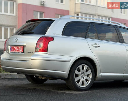 Серый Тойота Авенсис, объемом двигателя 1.79 л и пробегом 224 тыс. км за 8199 $, фото 13 на Automoto.ua