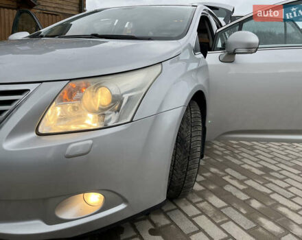 Сірий Тойота Авенсіс, об'ємом двигуна 2 л та пробігом 281 тис. км за 8300 $, фото 13 на Automoto.ua