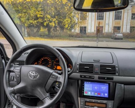 Серый Тойота Авенсис, объемом двигателя 2 л и пробегом 340 тыс. км за 3200 $, фото 20 на Automoto.ua