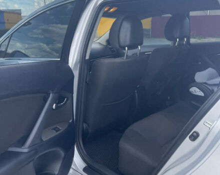 Серый Тойота Авенсис, объемом двигателя 2 л и пробегом 230 тыс. км за 7800 $, фото 13 на Automoto.ua