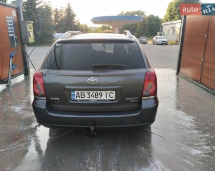 Серый Тойота Авенсис, объемом двигателя 2.2 л и пробегом 287 тыс. км за 6500 $, фото 5 на Automoto.ua