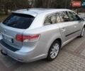 Серый Тойота Авенсис, объемом двигателя 2 л и пробегом 312 тыс. км за 7600 $, фото 2 на Automoto.ua