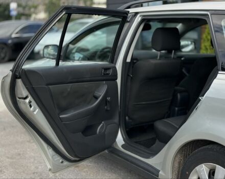 Серый Тойота Авенсис, объемом двигателя 2 л и пробегом 290 тыс. км за 6500 $, фото 22 на Automoto.ua